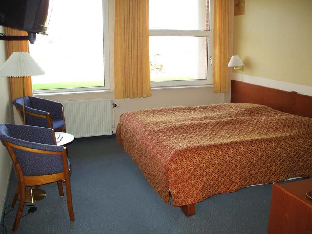 Hotel Pinenhus Glyngøre Kültér fotó
